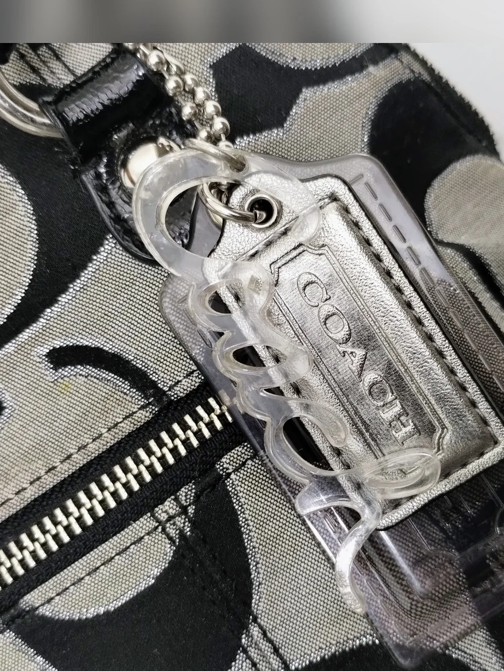 Coach Poppy 2012 - Picture 10 of 12